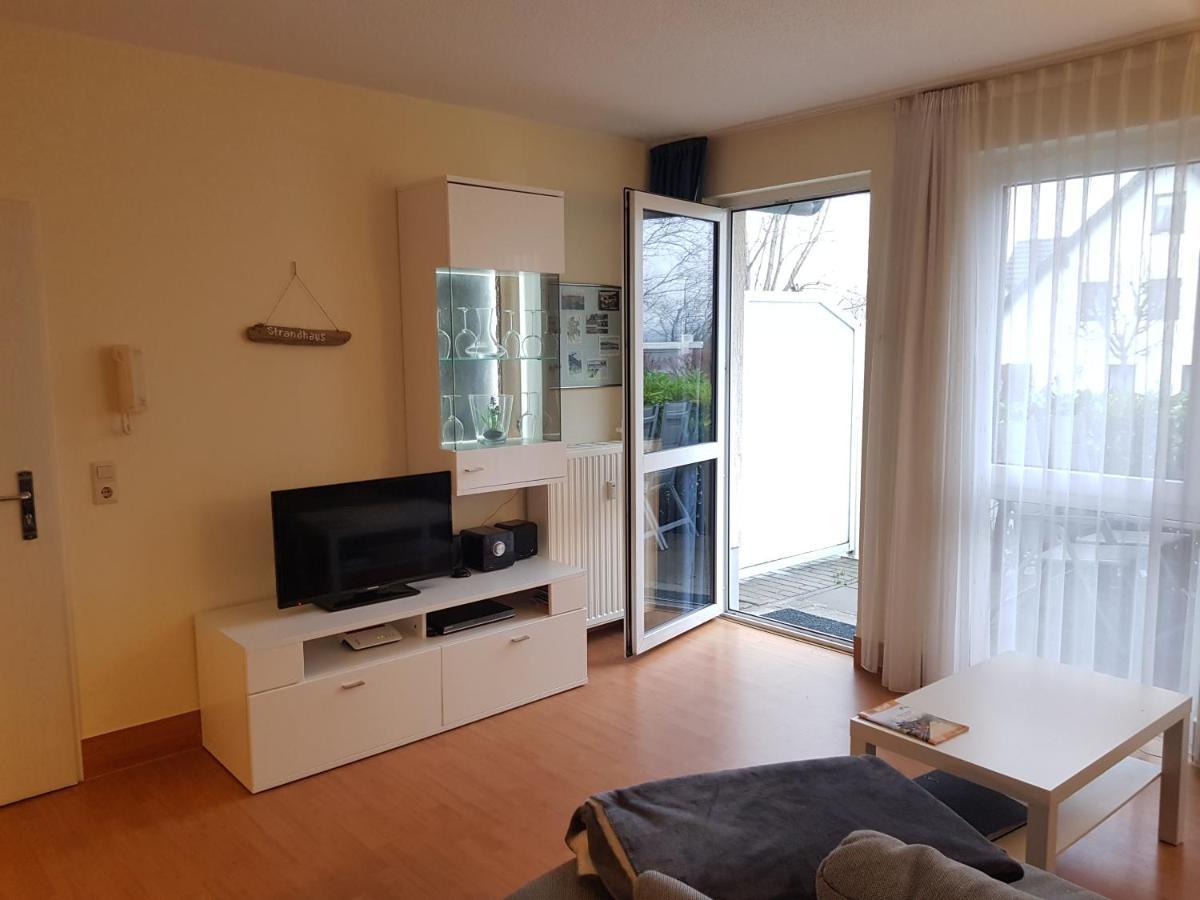 Ferienwohnung 5 Im Strandhaus Lobbe Ngoại thất bức ảnh