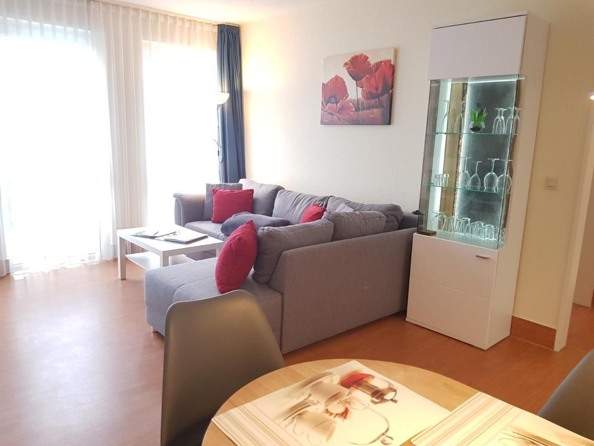 Ferienwohnung 5 Im Strandhaus Lobbe Ngoại thất bức ảnh